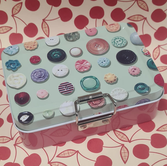 Button Tin